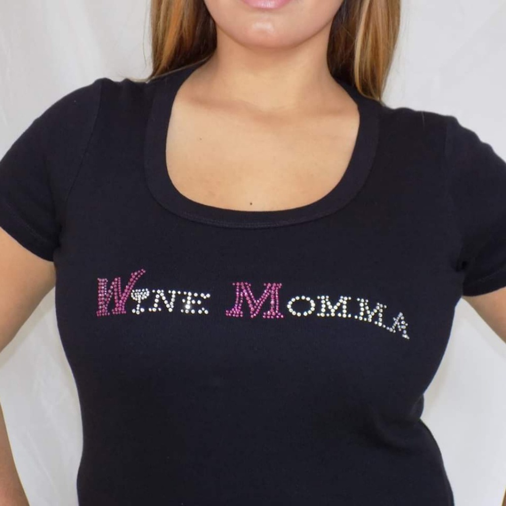 Wine Momma (R) Original Brand Comfy T-shirts
